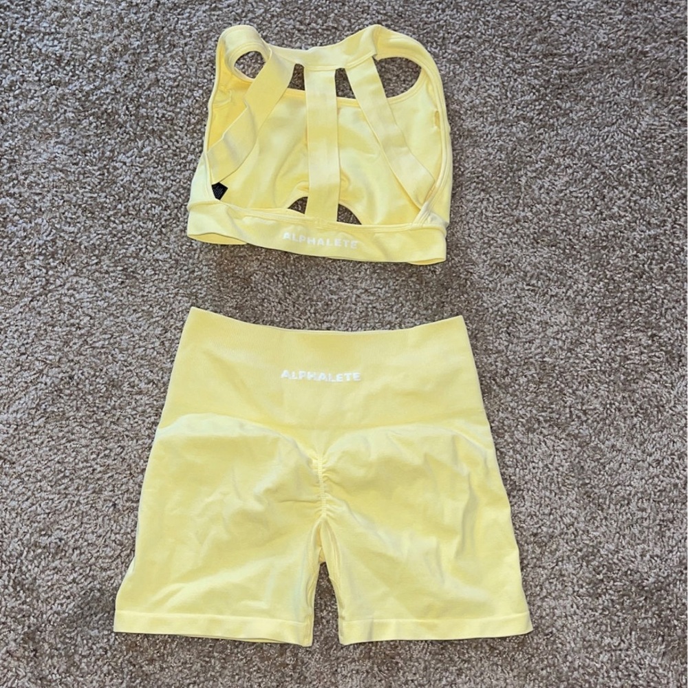 SOLD Alphalete Amplify Set